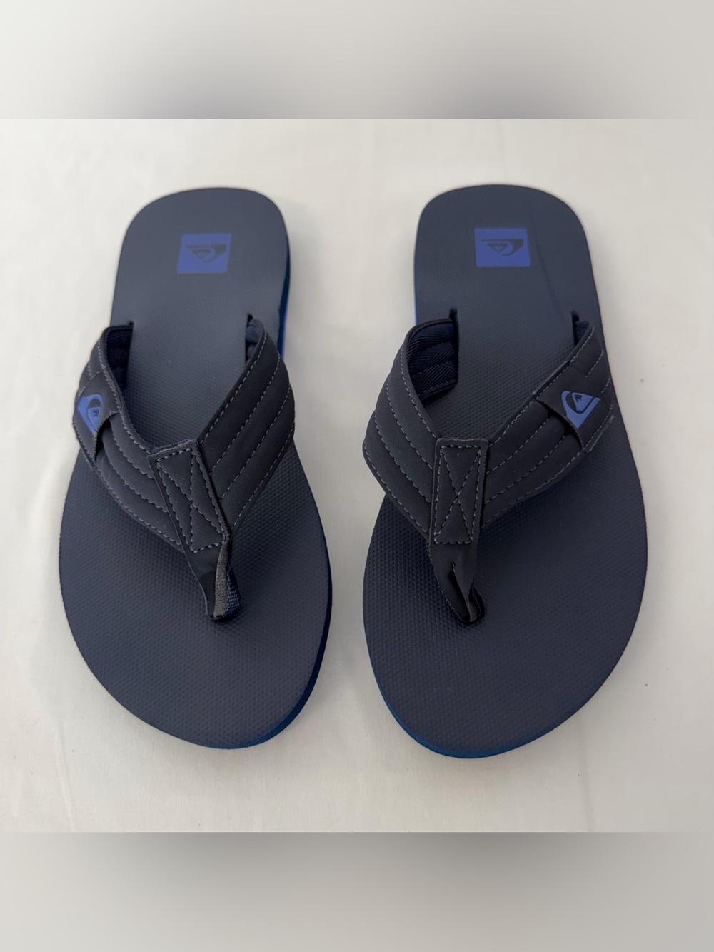 Quiksilver Men's Monkey Wrench Flip-Flop Sandals Sz 8